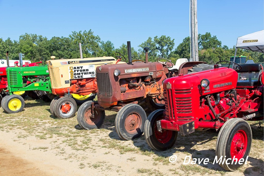 GCF22--Antique-Tractors6.jpg