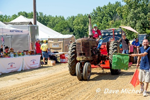 GCF22--Antique-Tractors17.jpg