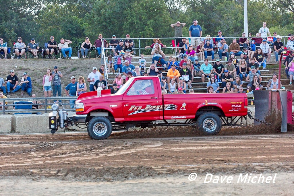 GCF22--Truck-and-Tractor-Pull11.jpg