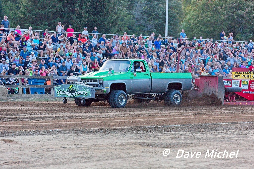 GCF22--Truck-and-Tractor-Pull15.jpg