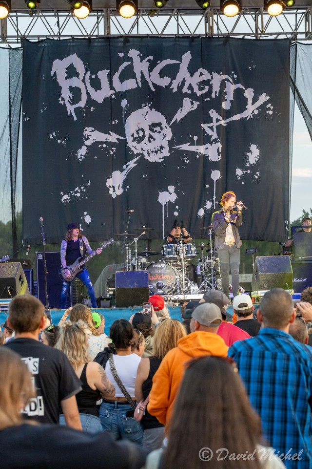 Buckcherry-05.jpg