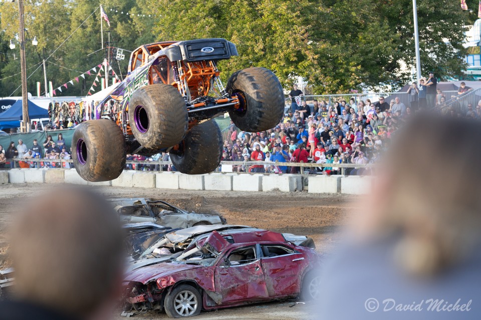 Monster-Truck-15.jpg