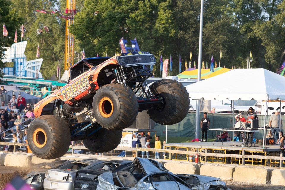 Monster-Truck-17.jpg