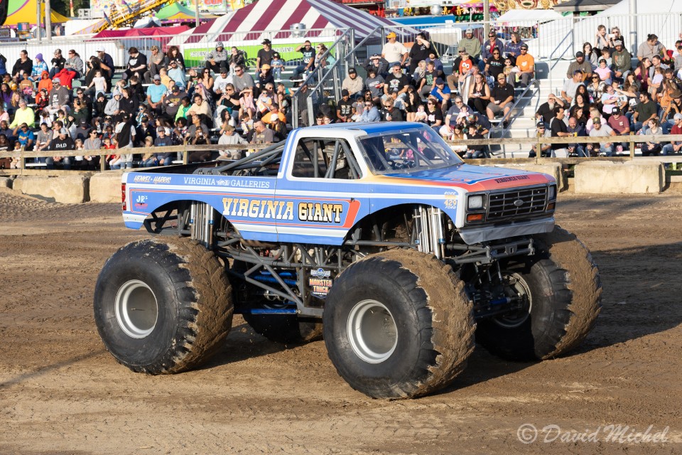 Monster-Truck-22.jpg