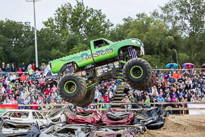 Monster Trucks