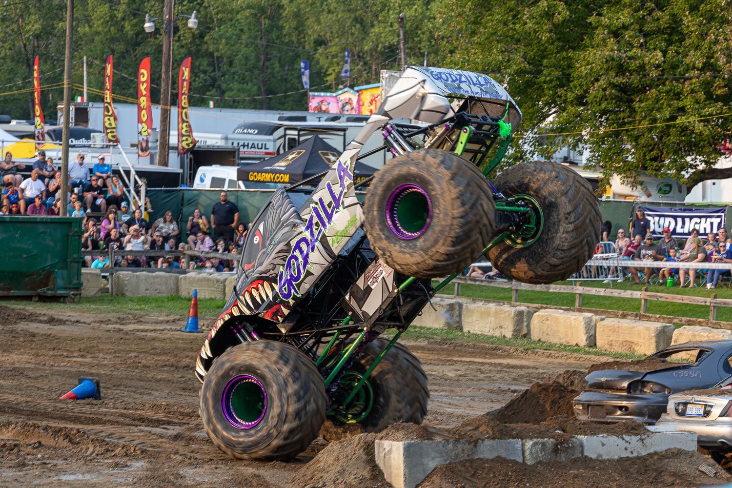 Monster Trucks