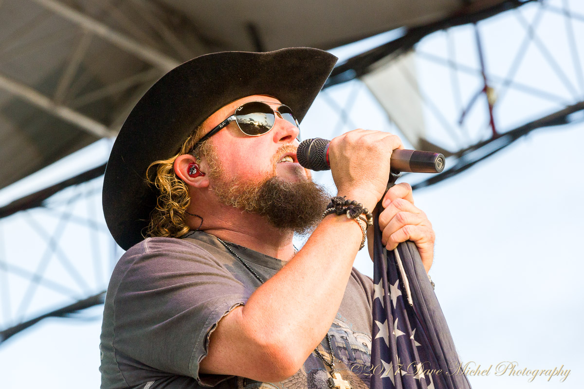 FB-GCF-colt-ford-concert-11